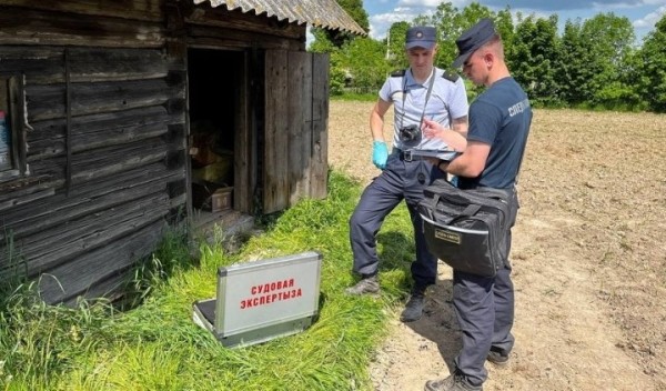 Версия о пале травы не подтвердилась. Следователи установили, что пенсионерку поджог сожитель Версия о пале травы не подтвердилась. Следователи установили, что пенсионерку поджог сожитель