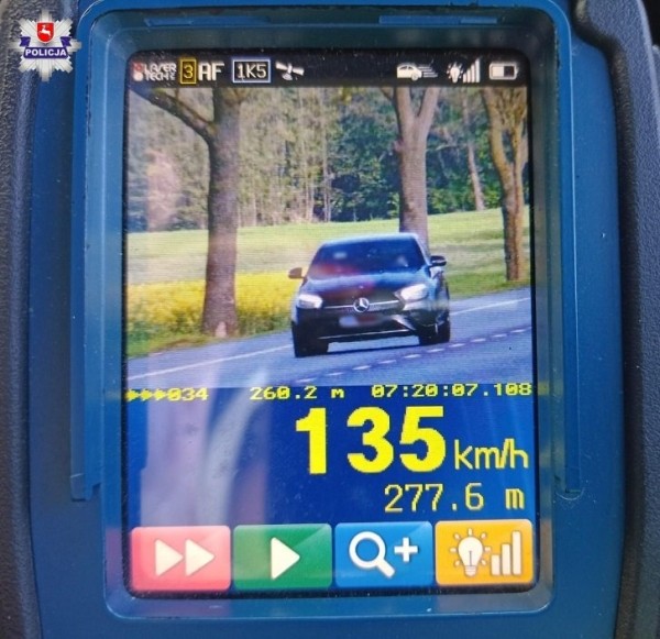 В Польше белорус на Mercedes превысил скорость на 85 км/ч