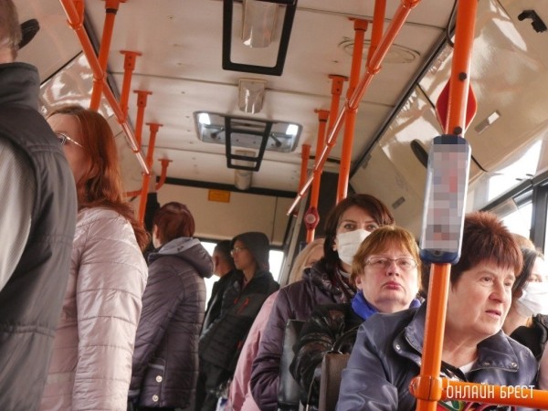 Можно ли курить электронные сигареты в общественном транспорте? Можно ли курить электронные сигареты в общественном транспорте?