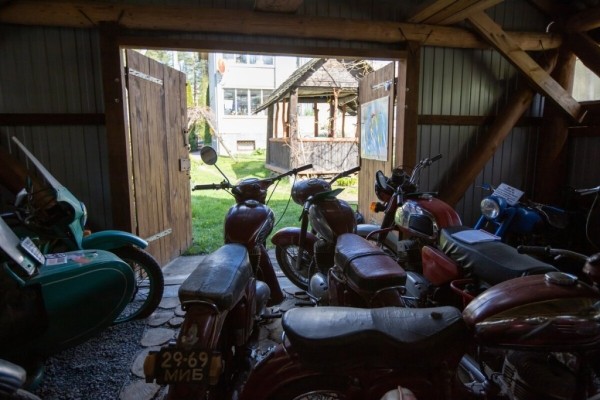 Легендарный тульский «Муравей» и венгерская «Паннония». Белорус собрал большую коллекцию советской мототехники