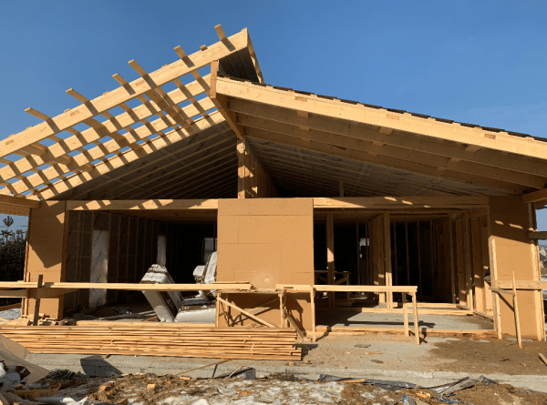 570 долларов за квадрат. Как выглядит и как устроен дом, построенный всего за 4 месяца 570 долларов за квадрат. Как выглядит и как устроен дом, построенный всего за 4 месяца