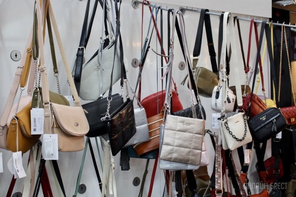 Вот что значит красивый шопинг! Большой фотообзор женской одежды «Mona Collection» в брестском ТЦ «Галерея Гранд» Вот что значит красивый шопинг! Большой фотообзор женской одежды «Mona Collection» в брестском ТЦ «Галерея Гранд»