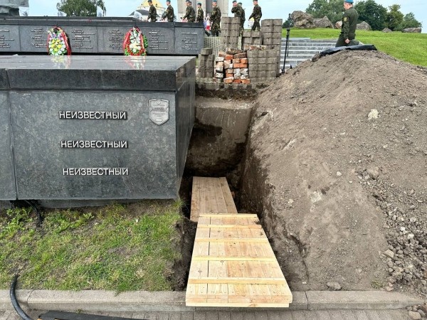 В Брестской крепости перезахоронили останки защитников легендарной цитадели над Бугом