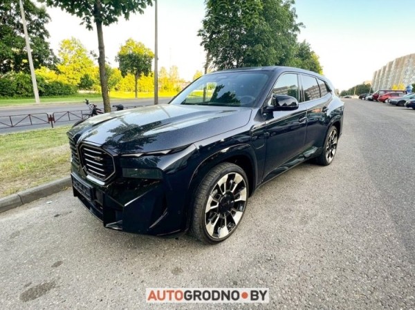 В Гродно замечен BMW XM 2023 – технологичнее и престижнее у BMW не бывает