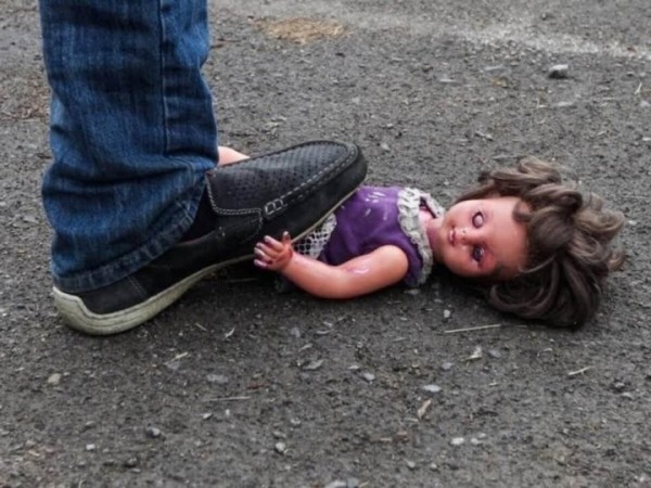 Мужчина приставал к малолетним девочкам на детской площадке. Задержать его помог старшеклассник Мужчина приставал к малолетним девочкам на детской площадке. Задержать его помог старшеклассник