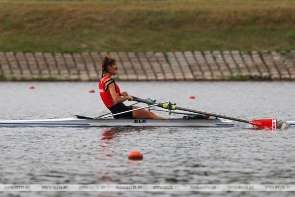 Более 200 гребцов из Беларуси и России соревнуются на открытом чемпионате в Бресте