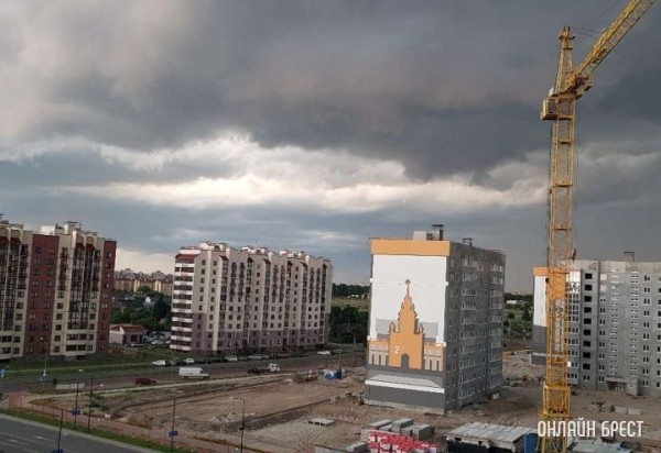 За полгода в Брестской области построили 2,9 тысячи новых квартир За полгода в Брестской области построили 2,9 тысячи новых квартир