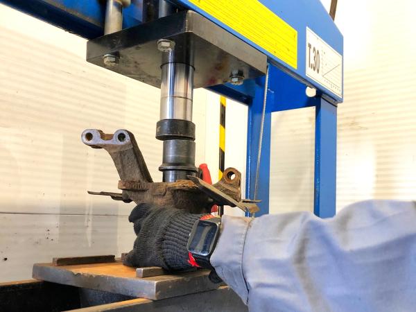 &laquo;Ловушка для доверчивых!&raquo;. Смотрите, что сделали на СТО с автомобилем белоруса