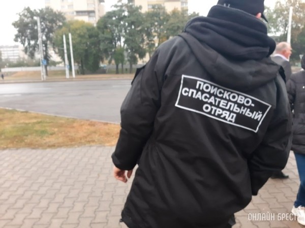 Как в Брестской области нашли дедушку, который три дня бродил по лесу Как в Брестской области нашли дедушку, который три дня бродил по лесу