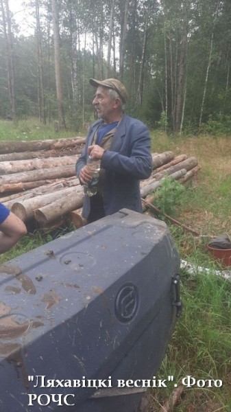 В Ляховичском районе почти трое суток искали потерявшегося в лесу грибника В Ляховичском районе почти трое суток искали потерявшегося в лесу грибника