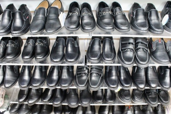 Собираться в школу выгодно здесь! Новая коллекция школьной одежды в магазинах «Мегаполис» в Бресте точно будет солд-аут! Собираться в школу выгодно здесь! Новая коллекция школьной одежды в магазинах «Мегаполис» в Бресте точно будет солд-аут!