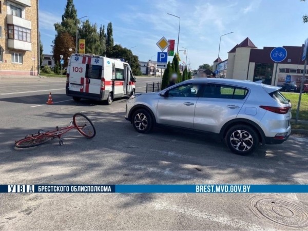 В Пинске совершен наезд на 74-летнего велосипедиста В Пинске совершен наезд на 74-летнего велосипедиста