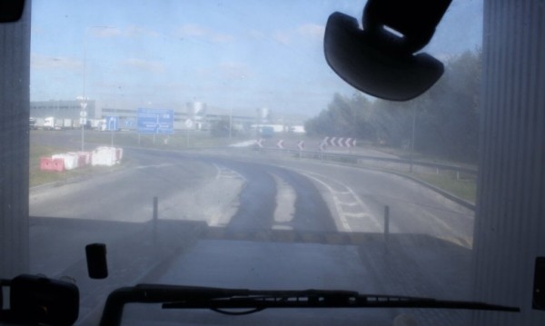 Что говорят водители об обязательной дезинфекции транспорта на границе