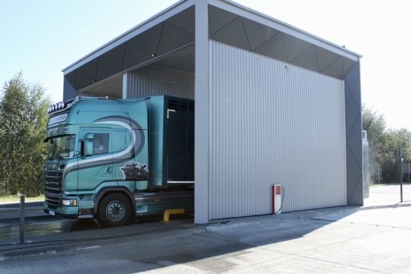 Что говорят водители об обязательной дезинфекции транспорта на границе