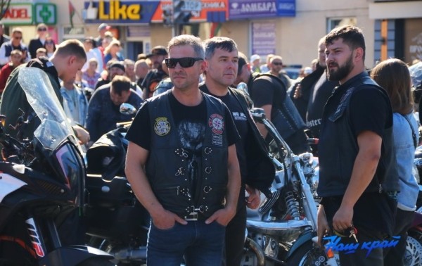 Более 800 байкеров! Мотосезон-2023 закрылся в Барановичах