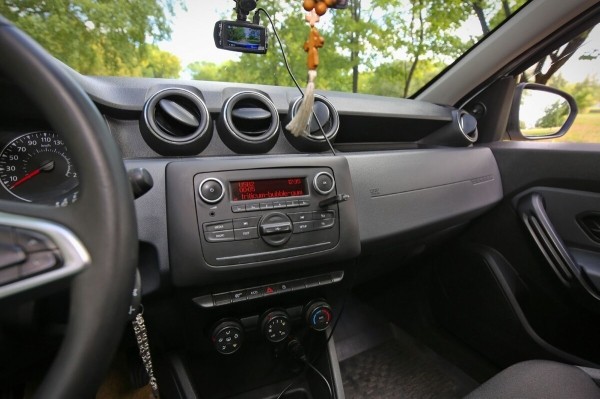 С «Дастера» — на Dacia Duster! Белорус пересел на румынский аналог с пробегом 146 тыс. км. Что удивило больше всего?