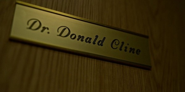 Врач годами подменял донорскую сперму своей &mdash; теперь у него больше 90 детей. История шокирующего эксперимента