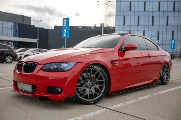 &laquo;Крутой подарок на ДР&raquo;: девушка из Гродно рассказала о своей BMW