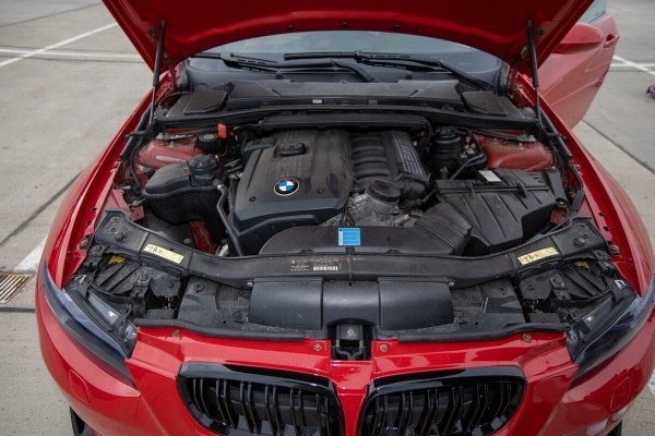 &laquo;Крутой подарок на ДР&raquo;: девушка из Гродно рассказала о своей BMW