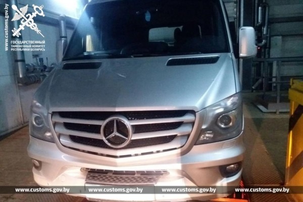 В Беларуси контрабандиста приговорили к 12 годам и конфисковали Mercedes-Benz Sprinter