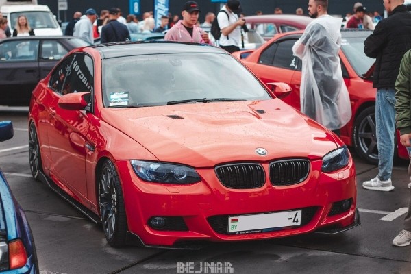 &laquo;Крутой подарок на ДР&raquo;: девушка из Гродно рассказала о своей BMW