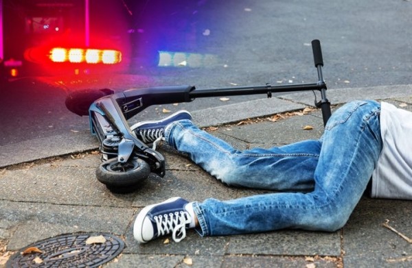 Девушка из Брестской области ехала на электросамокате и сбила пешехода — теперь ее ждет суд