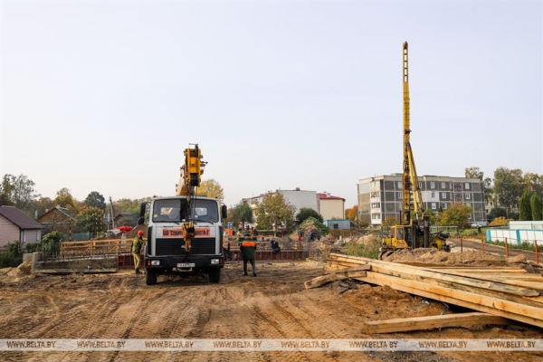 В Жабинке движение транспорта по реконструируемому мосту на улице Ленина планируют открыть до конца текущего года