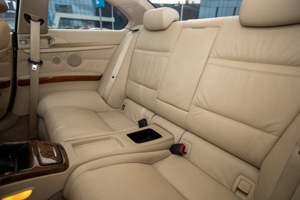 &laquo;Крутой подарок на ДР&raquo;: девушка из Гродно рассказала о своей BMW