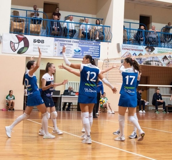 Обе волейбольные команды из Бреста с побед начали новый чемпионат Беларуси