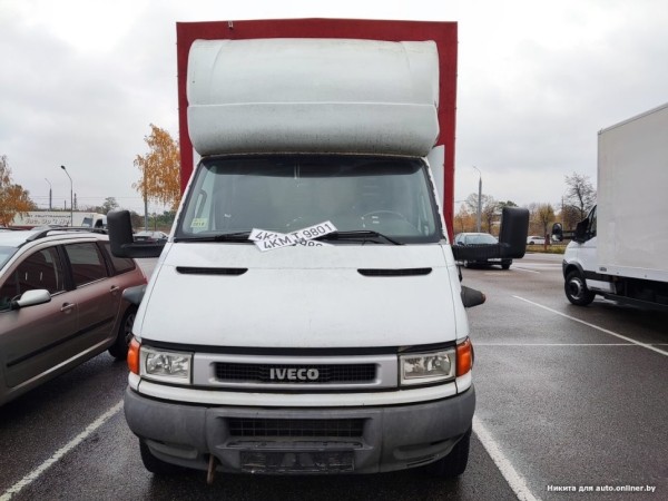 «Да, можно бросать в меня тапками». Белорус продал машину по счету-справке, теперь очень жалеет