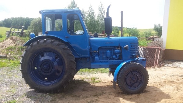 По полям, по полям синий трактор едет к нам! Белорус показал восстановленный МТЗ-50 1965 г. в.