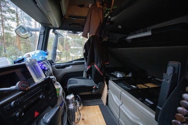 «Ругань здесь обычное дело!» Репортаж с белорусско-литовской границы, где очередь растянулась на неделю