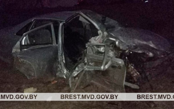 Малыш, пострадавший в аварии в Столинском районе, умер в больнице Малыш, пострадавший в аварии в Столинском районе, умер в больнице