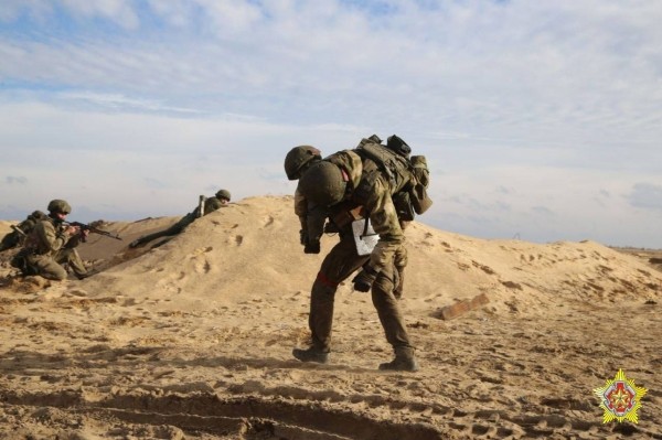 На Брестском полигоне с подразделениями 38-й отдельной гвардейской десантно-штурмовой бригады прошло батальонное тактическое учение с боевой стрельбой