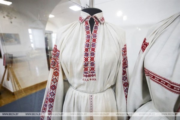 Самобытную культуру Пинско-Ивацевичского региона представили в Художественном музее Бреста