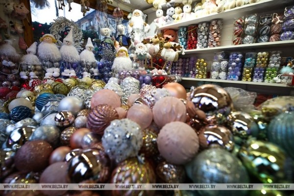 В Бресте заработали елочные базары В Бресте заработали елочные базары