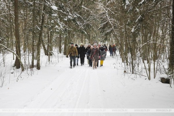 Партизанский Дед Мороз всю зиму будет принимать гостей в Ивацевичском районе Партизанский Дед Мороз всю зиму будет принимать гостей в Ивацевичском районе