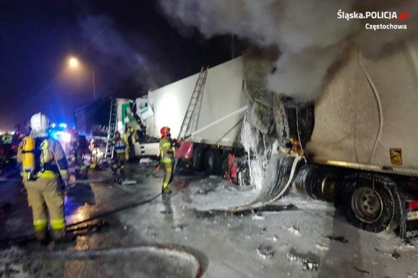 В Польше столкнулись сразу пять фур &ndash; погиб водитель-белорус