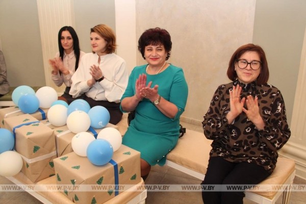 В семье пинчан родился 14-й ребёнок