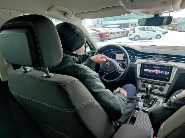 Этот «Пассат» в продаже уже несколько месяцев. И никто не звонит! Что не так с машиной? Этот «Пассат» в продаже уже несколько месяцев. И никто не звонит! Что не так с машиной?