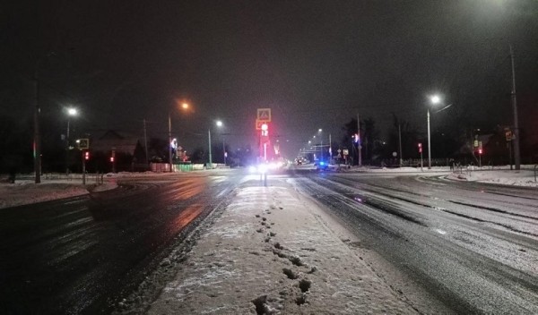 В Могилеве автомобиль насмерть сбил ребенка на пешеходном переходе. Появилось видео наезда В Могилеве автомобиль насмерть сбил ребенка на пешеходном переходе. Появилось видео наезда