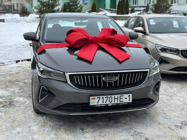 Семь новых Geely Emgran для поликлиник и больниц Бреста