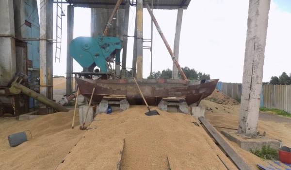 В СК рассказали подробности гибели подростка, который летом «утонул» в зерне В СК рассказали подробности гибели подростка, который летом «утонул» в зерне