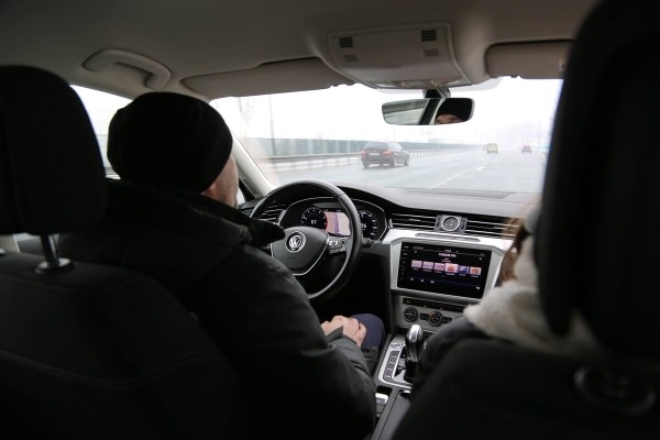 Этот «Пассат» в продаже уже несколько месяцев. И никто не звонит! Что не так с машиной? Этот «Пассат» в продаже уже несколько месяцев. И никто не звонит! Что не так с машиной?