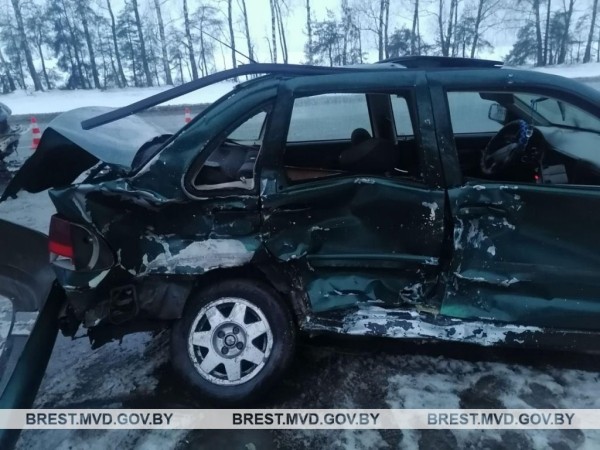 Водитель пострадал при ДТП в Брестском районе