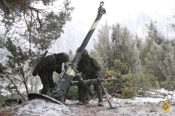 На полигоне под Брестом прошли занятия минометных подразделений 38-й бригады
