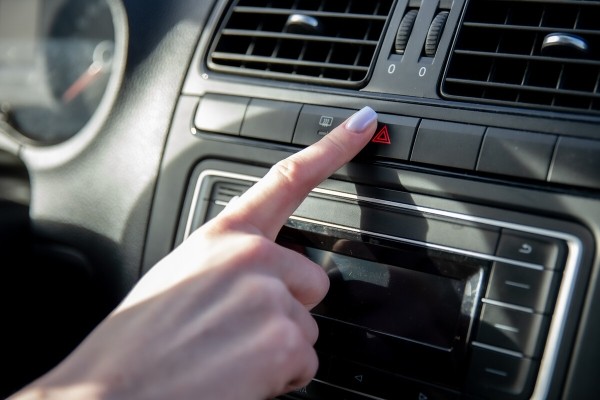 Белорусы рассказали невероятные истории помощи на дороге Белорусы рассказали невероятные истории помощи на дороге