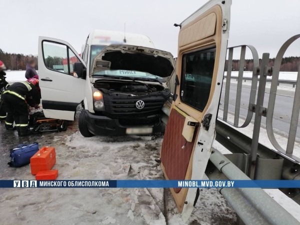 Маршрутка была на «лысой» резине. Подробности аварии в Березинском районе