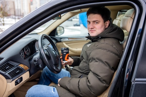 Познакомились из-за BMW, а через полгода — свадьба! Белорусы рассказали свои истории любви, возникшей благодаря авто