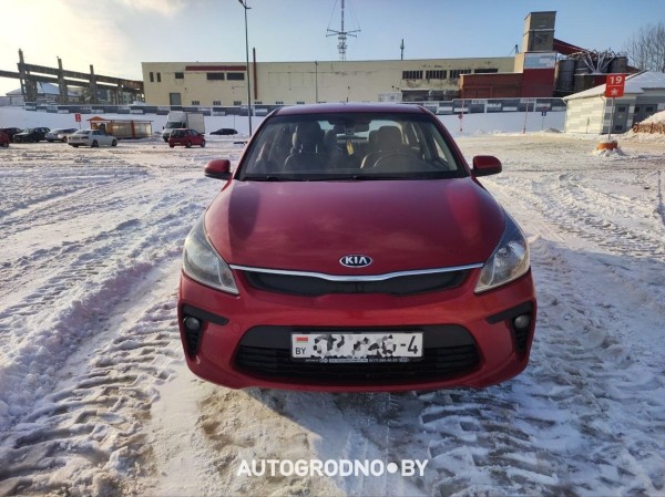 На техосмотре машине белоруса добавили 100 тыс. км пробега и он уже почти год не может ее продать На техосмотре машине белоруса добавили 100 тыс. км пробега и он уже почти год не может ее продать